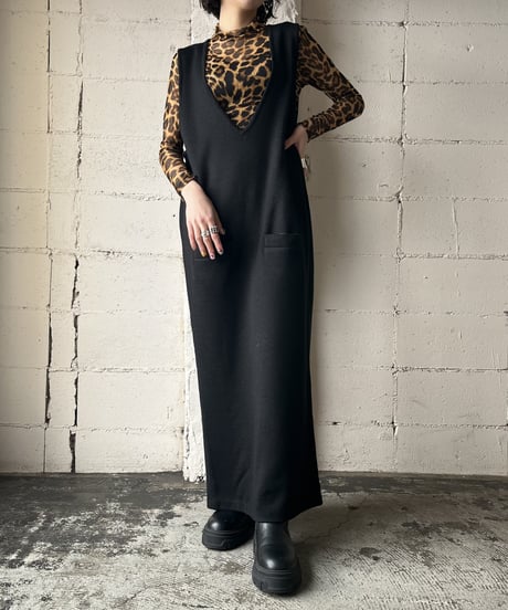 V Neck Jumperskirt BK