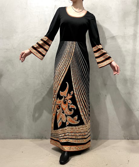 Flared Sleeve Pattern Dress BKOR