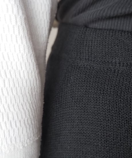 Square Hem Knit Flare Skirt BK