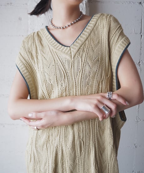 COOGI Big Knit Vest BE
