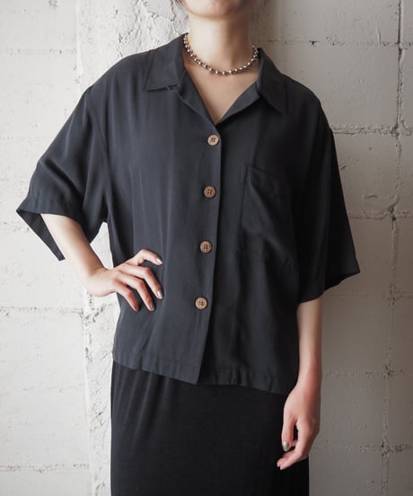Open Collar Silk Cropped Shirt BK