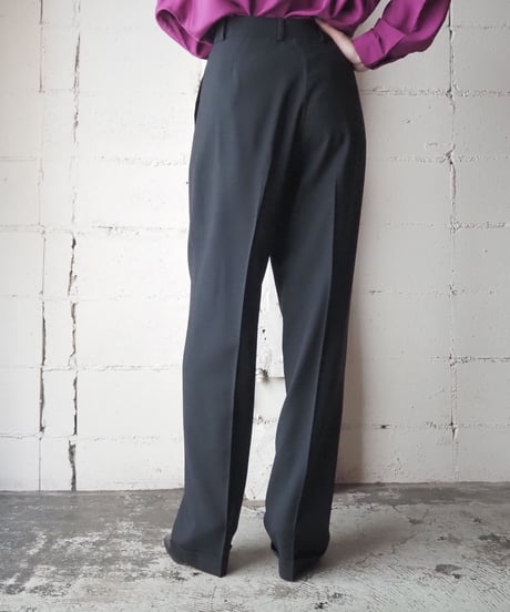 DKNY Center Press Plane Pants BK