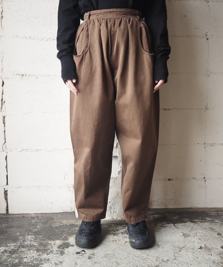 Design Pocket Tuck Pants BR