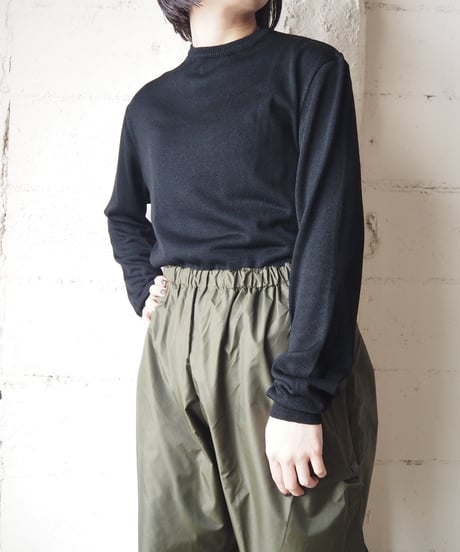 Back Zip Knit BK