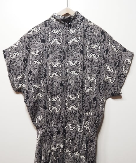 Paisley PatternStand Collar Dress BKWH