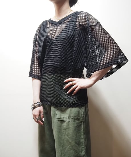 Mesh Vneck Tops BK