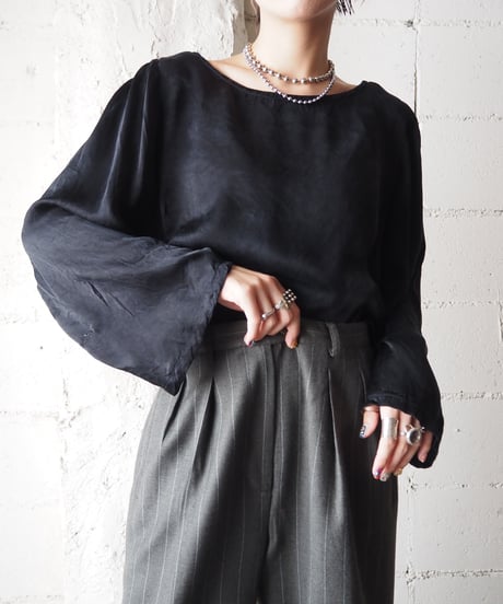 Wide Boat Neck Blouse BK