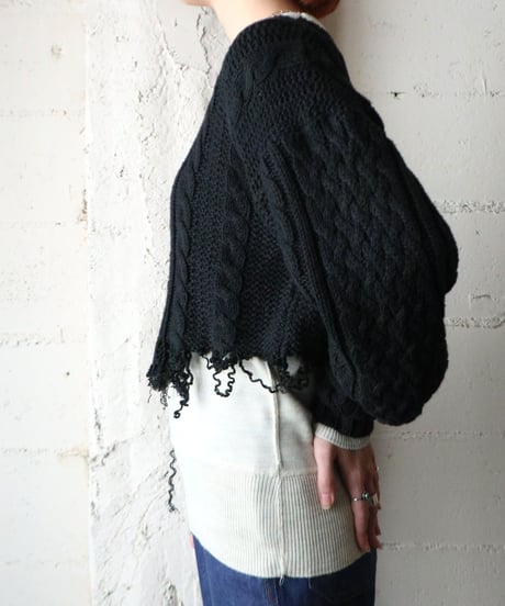 Cut Off Hem Fisherman' Sweater BK