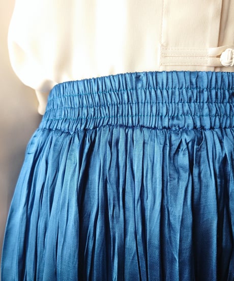Satin Pleated Skirt BL