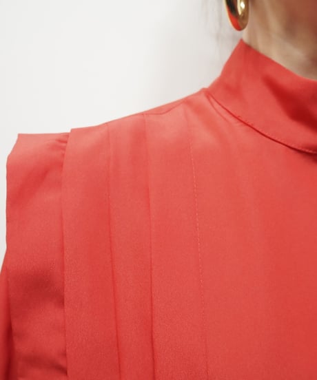 Tuck Shoulder Stand Collar Blouse RE