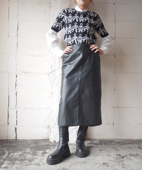 1970's People Pattern Short Sleeve Knit BKWH