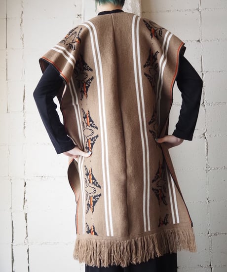 Pattern Square Fringe Vest BEWH