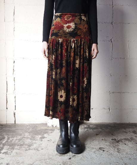 Flower Pattern Easy Flared Skirt BKRE
