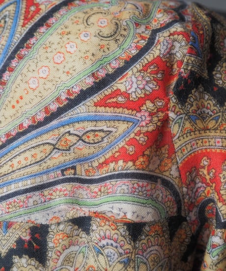 1960-70's Paisley Blouse  BL YE BK RE GN