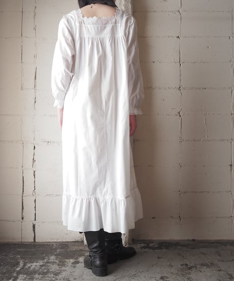 3 SUISSES Square Neck Night Dress WH