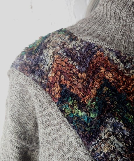 Turtle Design Collar Knit BEBR
