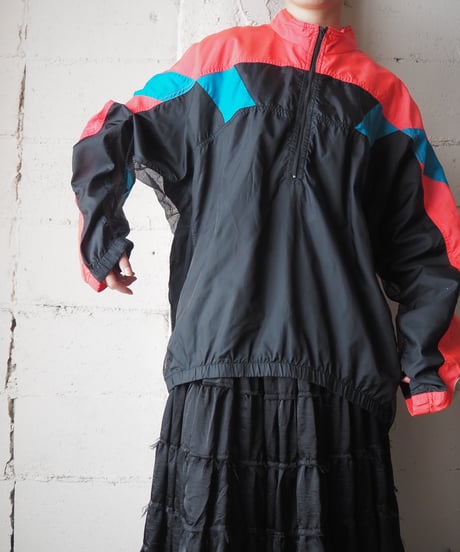 NIKE Mesh Switching Nylon Half Zip Jacket BKBLRE