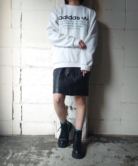 adidas 3ストライプのブランド Sweat WH