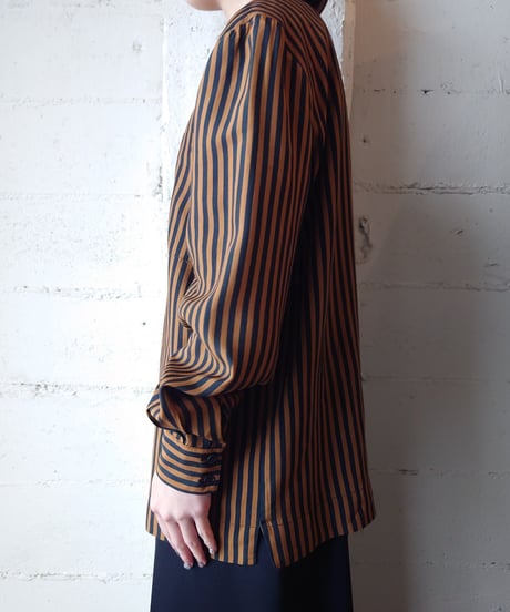 Collarless Stripe Blouse BRBK