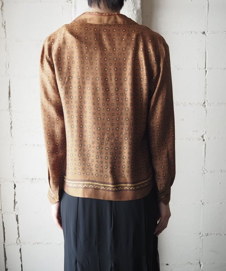 Small pattern Scarf Blouse BR