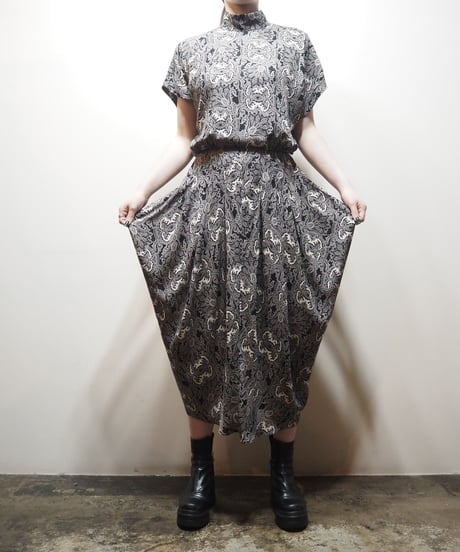 Paisley PatternStand Collar Dress BKWH