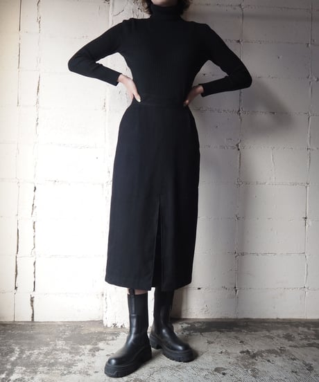 Front Button Tight Skirt BK