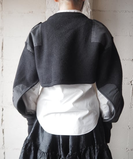 REMAKE Command Pocket Short Sweater BK