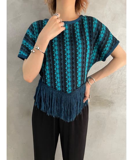 Ethnic Pattern Fringe Knit BLNV