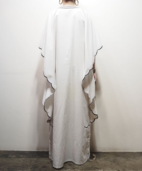 Embroidery Kaftan Dress WH