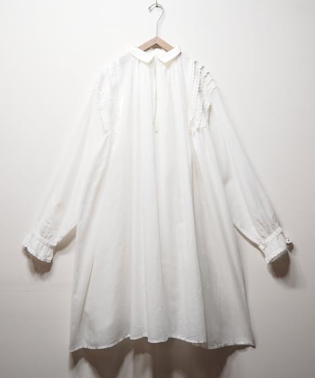 Vintage Lace Tuck Shoulder Long Smock