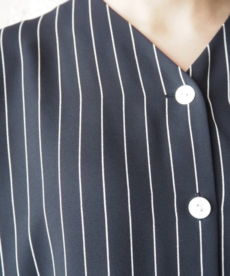 V Neck Stripe Shirt NVWH
