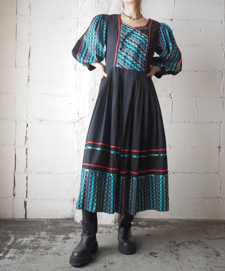 1970～80's Tyrolean Check Dress BK BL RE