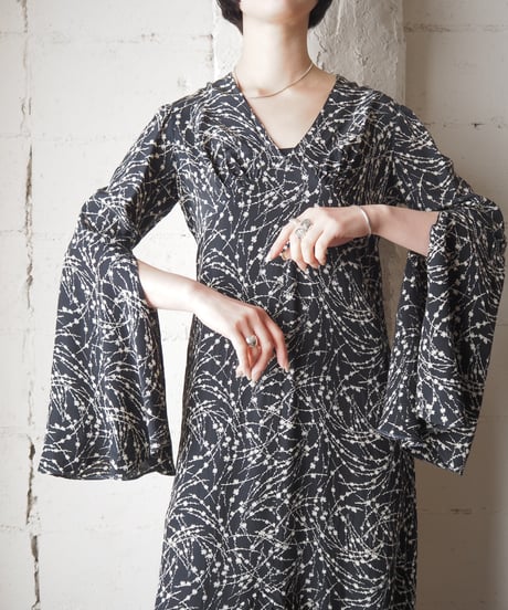Slit Sleeves Long Dress BKWH