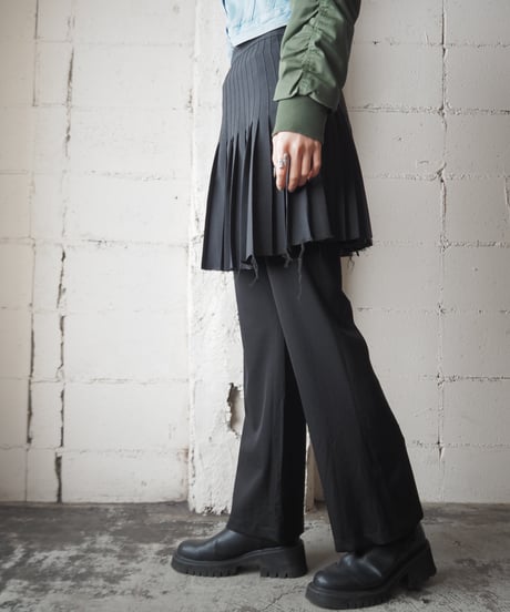 Theory Cutoff Pleated Mini Skirt DGR