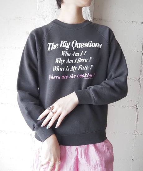 The Big Questions Print Sweat BK