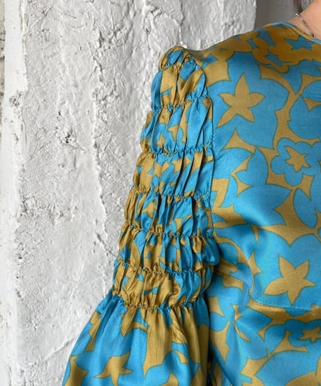 Shirring Flower Pattern Blouse MDBL