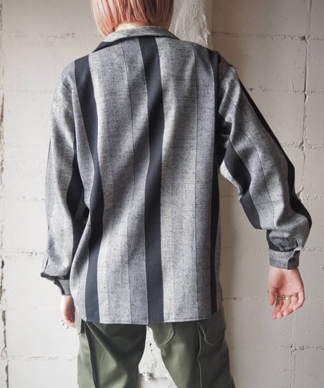 Design Collar Stripe  Shirt BKGR