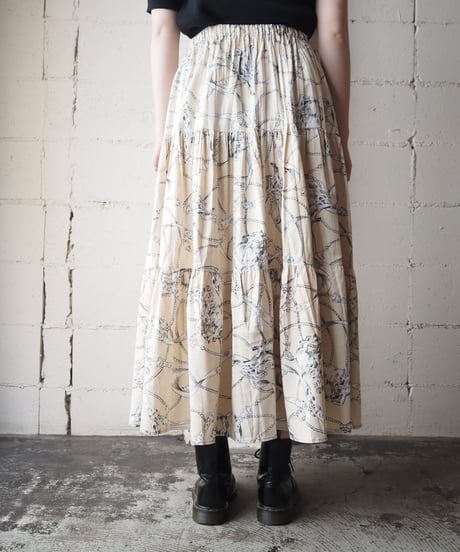 Merry-go-round Pattern Tiered Skirt LPI