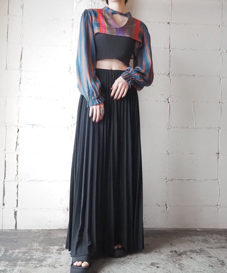 Peekaboo Design Pattern Blouse BLPI