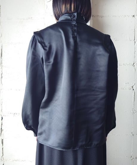 Turnover Collar Front Tuck Satin Blouse BK