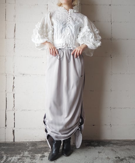 1970's Vintage Lantern Sleeve Frilled Blouse WH