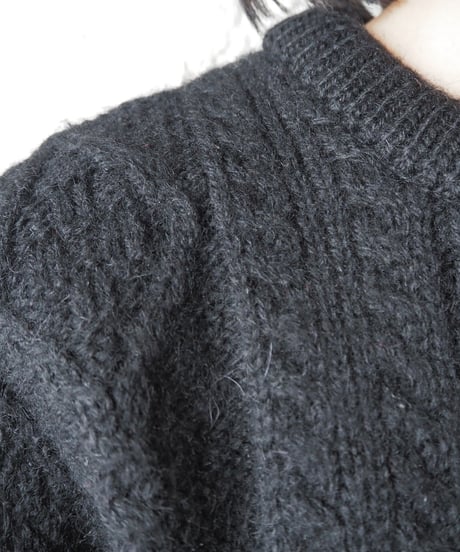 Cropped Piece Dyeing Fisherman Knit BK