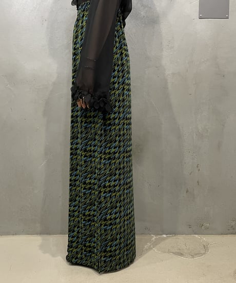 Pattern Side Slit Easy Skirt BKGN