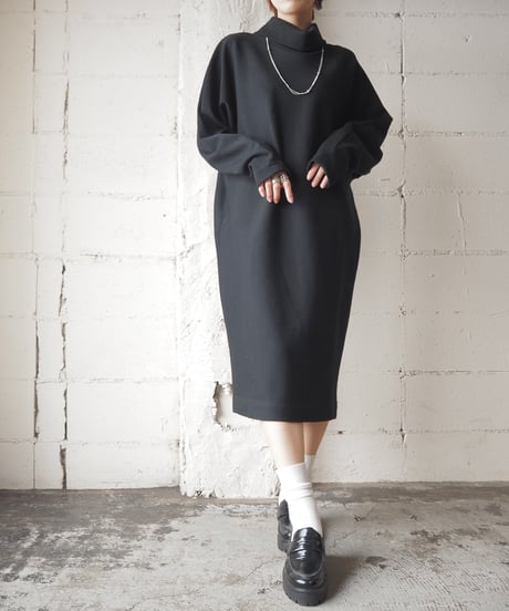 Turtle Neck Knit Dress BK