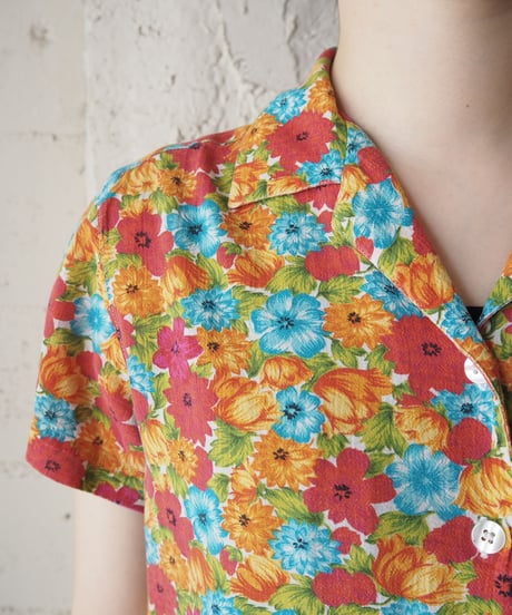 Open Collar Flower Pattern Shirt