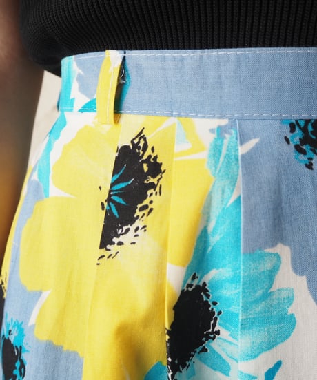 1970~80's EURO Flower Pattern Skirt YEBL