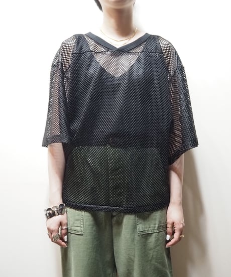 Mesh Vneck Tops BK