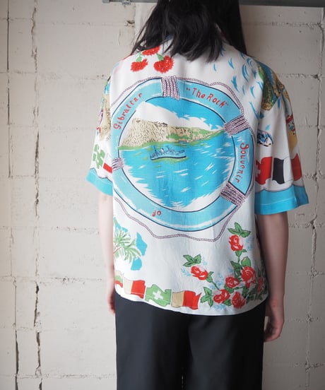 Tropical Pattern S/S Shirt WHLBL