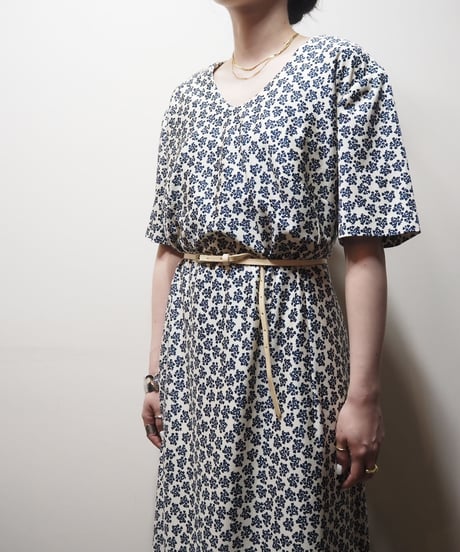 Leaf Pattern Collarless Dress WHNV