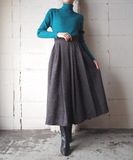 Tweed Tuck Flare Skirt BR